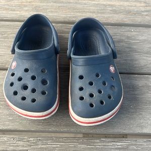 Navy Crocs size C 7!